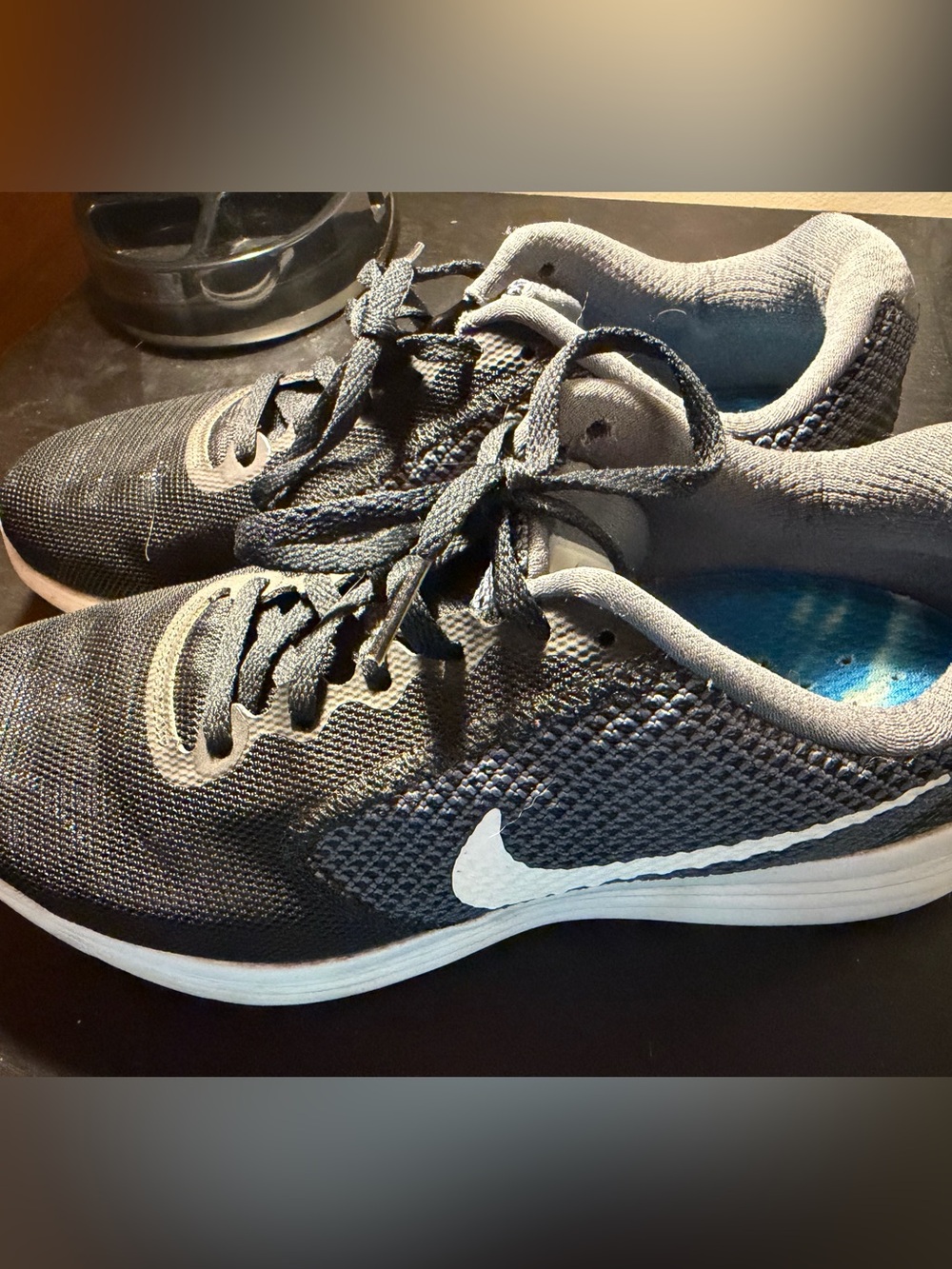 Nike Women’s Black White Casual Sneakers
